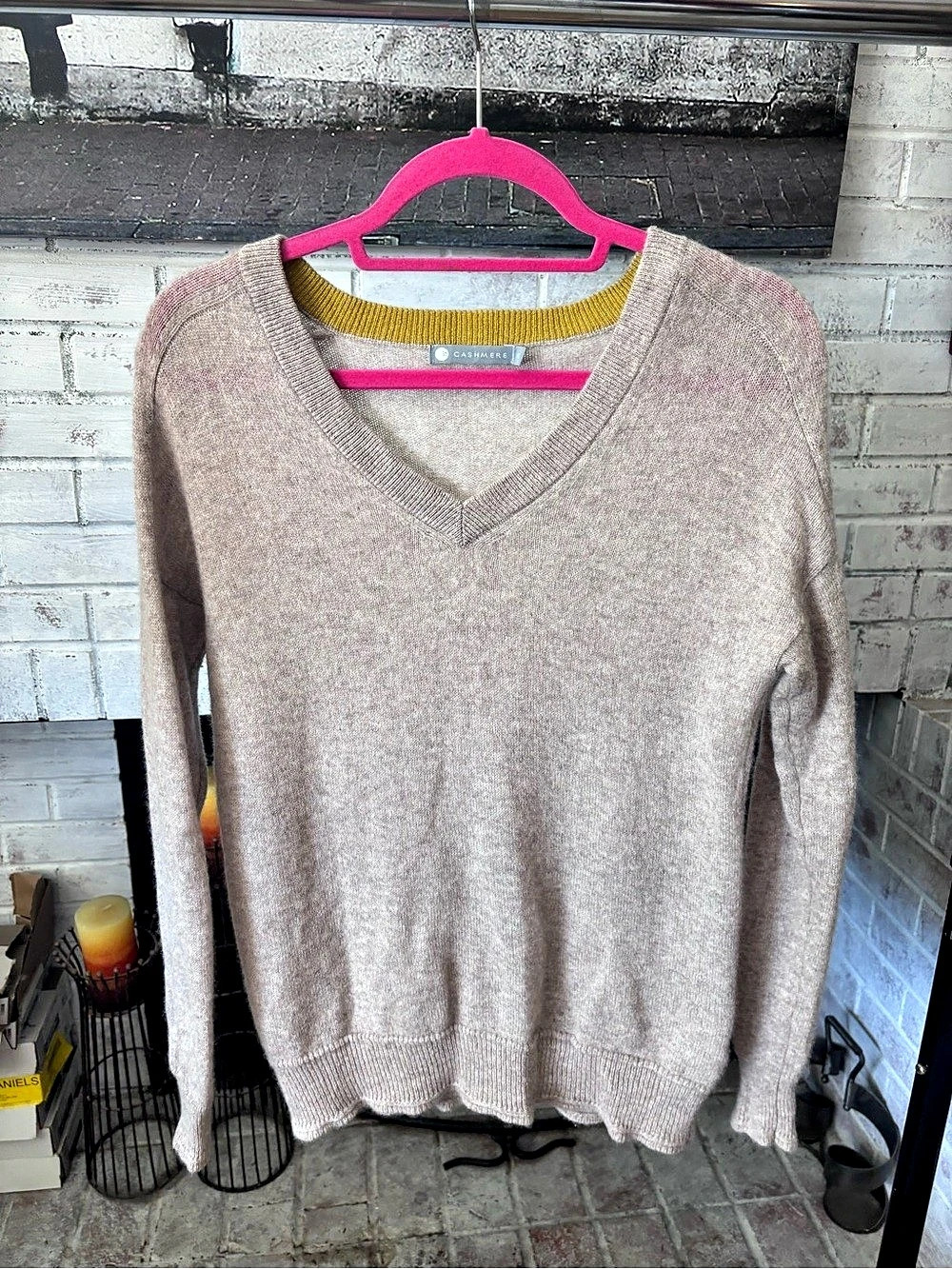 in CASHMERE V-Neck Sweater light brown sz XS